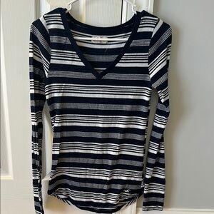 Hollister Striped V-Neck Long Sleeve Top